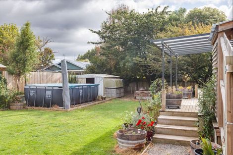 Photo of property in 24 Tararua Street, Pahiatua, 4910