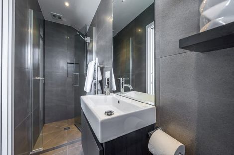 Photo of property in 8/805 Riddell Road, Saint Heliers, Auckland, 1071