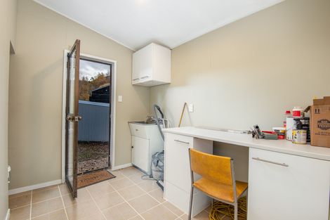 Photo of property in 23 Village Loop Road, Waipori Falls, Outram, 9073