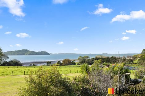 Photo of property in 6b Awhitu Gully Road, Manukau Heads, Awhitu, 2684