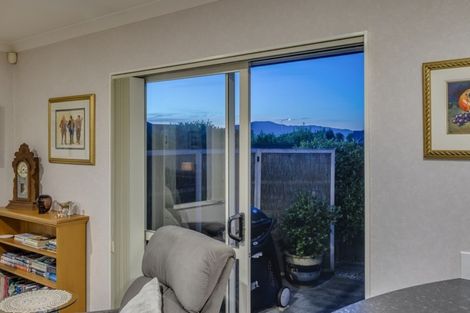 Photo of property in 38 Realm Drive, Paraparaumu, 5032