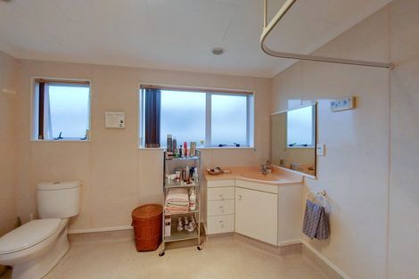 Photo of property in 82 Celia Street, Stratford, 4332