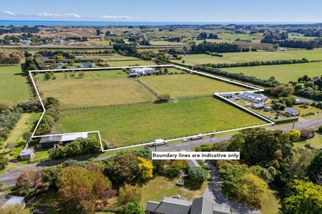 Photo of property in 106 Settlement Road, Te Horo, Otaki, 5582