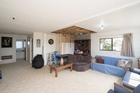 Photo of property in 4 Maata Road, Eltham, 4398