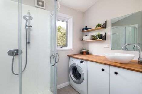 Photo of property in 38 Olliviers Road, Phillipstown, Christchurch, 8011