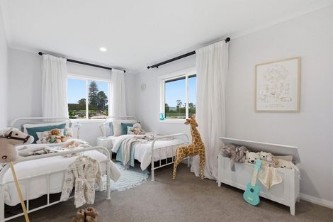 Photo of property in 48 Contour Avenue, Pyes Pa, Tauranga, 3112