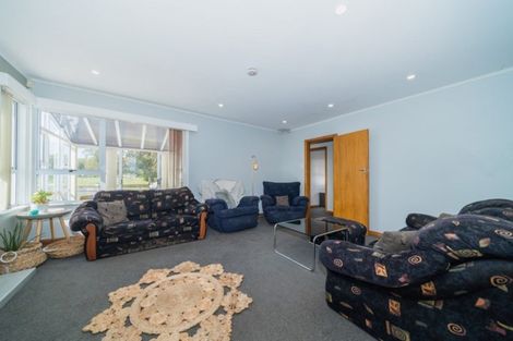 Photo of property in 53 Duff Crescent, Highbury, Palmerston North, 4412