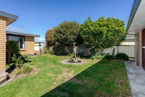 Photo of property in 19 King Street, Dannevirke, 4930