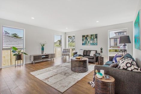 Photo of property in 8 Magnum Drive, Kumeu, 0810