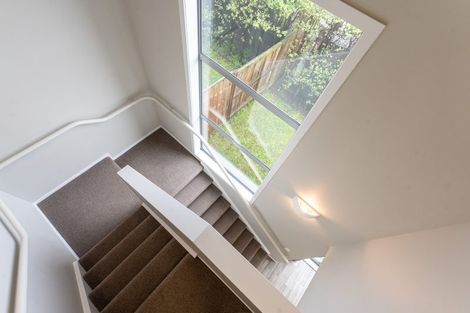 Photo of property in 27b Southsea Crescent, Silverdale, Hamilton, 3216