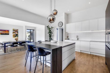 Photo of property in 16 Mersham Drive, Prebbleton, 7604