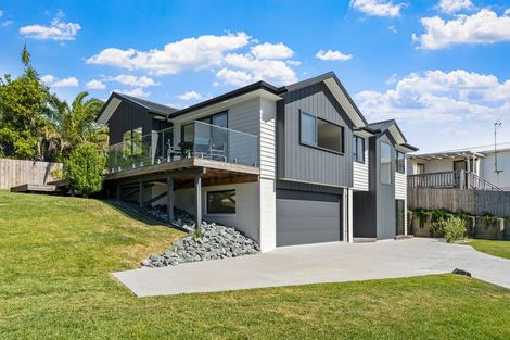 Photo of property in 12a Walbrook Road, Manly, Whangaparaoa, 0930