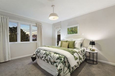 Photo of property in 1/21 Belmont Terrace, Milford, Auckland, 0620