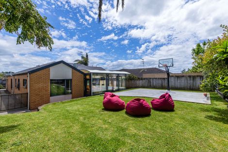 Photo of property in 22 Pyrite Street, Westgate, Auckland, 0614