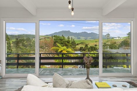 Photo of property in 26 Smith Street, Raglan, 3225