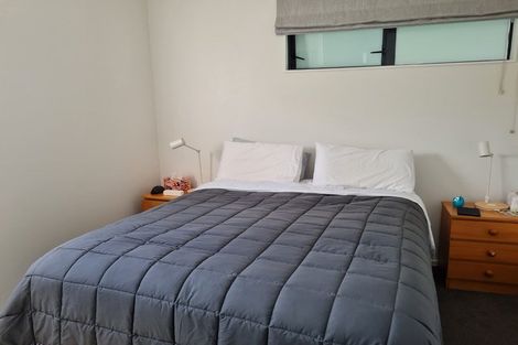 Photo of property in Atrium Towers, 9d/154 The Terrace, Wellington Central, Wellington, 6011