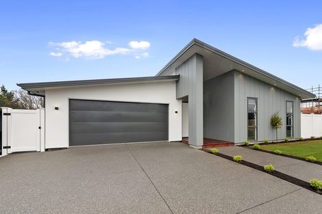 Photo of property in 48 Grayshott Avenue, Casebrook, Christchurch, 8051