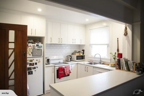 Photo of property in Zena Court, 6/11 Dufferin Street, Mount Victoria, Wellington, 6021