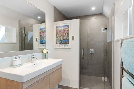 Photo of property in 21 Matai Street East, Riccarton, Christchurch, 8011