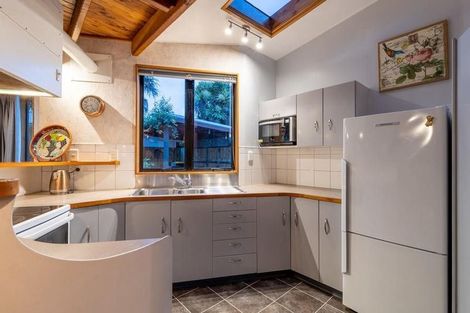 Photo of property in 116a Tasman Street, Nelson, 7010