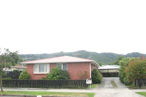 Photo of property in 1/15 Clouston Park Road, Ebdentown, Upper Hutt, 5018