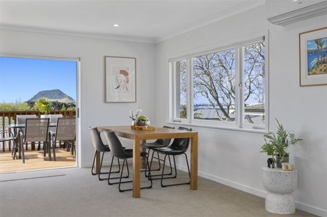 Photo of property in 12a Seaview Road, Otumoetai, Tauranga, 3110