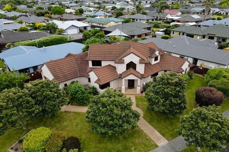 Photo of property in 13 Cranbrook Place, Rototuna North, Hamilton, 3210