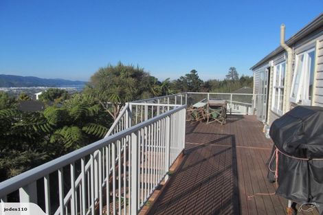 Photo of property in 104 Tirohanga Road, Tirohanga, Lower Hutt, 5010