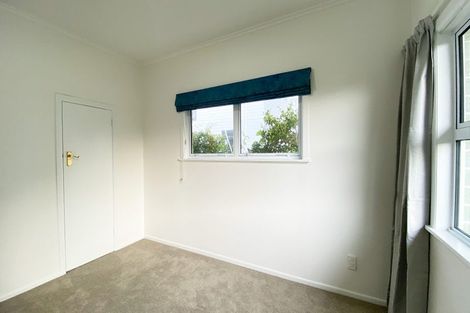 Photo of property in 23 Andrew Road, Howick, Auckland, 2010