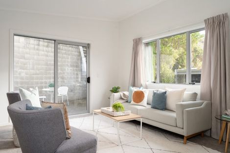 Photo of property in 40a Erlestoke Crescent, Churton Park, Wellington, 6037