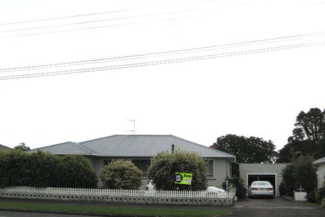 Photo of property in 250 Coronation Avenue, Welbourn, New Plymouth, 4310