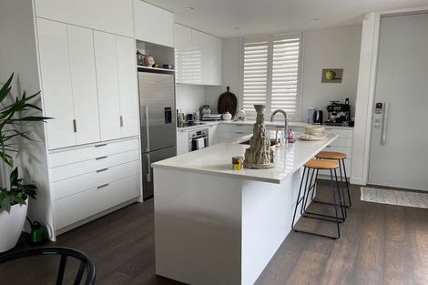 Photo of property in 7/83 Hinemoa Street, Birkenhead, Auckland, 0626