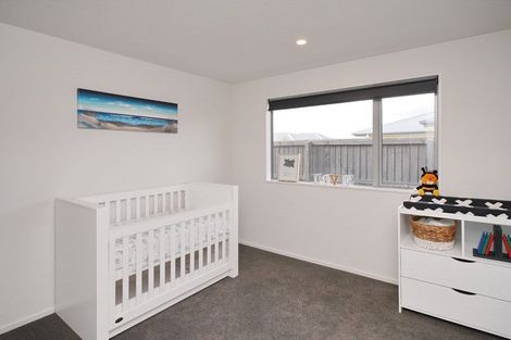 Photo of property in 25 Beech Drive, Rangiora, 7400