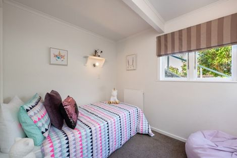 Photo of property in 28 Rangoon Street, Khandallah, Wellington, 6035