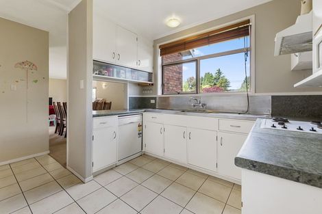 Photo of property in 5 Wharepaina Crescent, Springfield, Rotorua, 3015