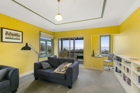 Photo of property in 123 Upland Road, Kelburn, Wellington, 6012