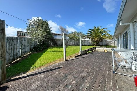 Photo of property in 47 Aspiring Avenue, Clover Park, Auckland, 2019