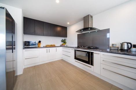 Photo of property in 14 Mariners Haven, One Tree Point, 0118