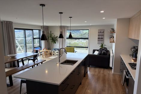 Photo of property in 14 Topsail Way, Whitby, Porirua, 5024