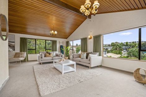 Photo of property in 29 Omokoroa Road, Omokoroa, 3114