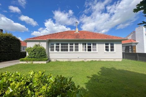 Photo of property in 55 Jellicoe Drive, Hamilton East, Hamilton, 3216