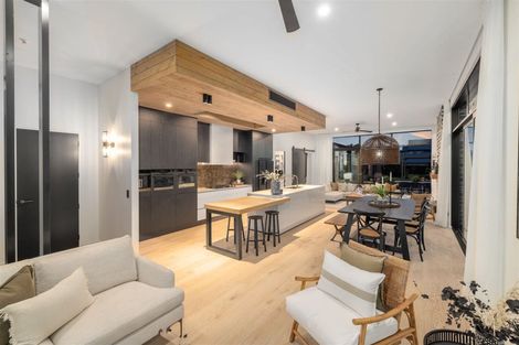 Photo of property in 97 Bryndwr Road, Bryndwr, Christchurch, 8052