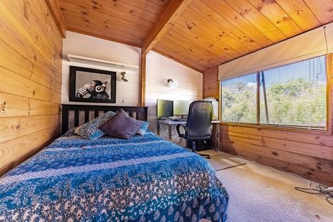 Photo of property in 8 Zealandia Road, Manly, Whangaparaoa, 0930