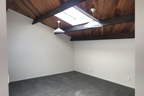 Photo of property in Metro Apartments, 20/220 Thorndon Quay, Pipitea, Wellington, 6011