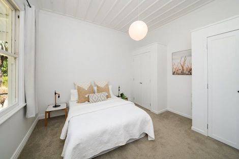 Photo of property in 31 Dunk Place, Milson, Palmerston North, 4414