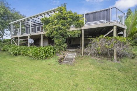 Photo of property in 127 Wairau Road, Oakura, 4314