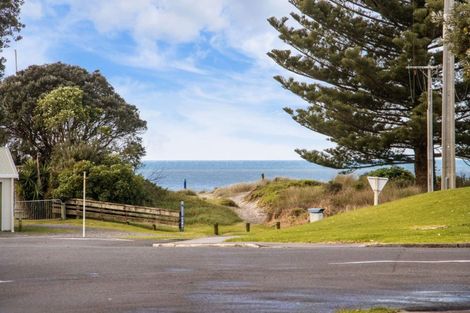 Photo of property in 31 Leo Street, Waihi Beach, 3611
