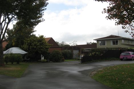 Photo of property in 10 Lodge Place, Ilam, Christchurch, 8041