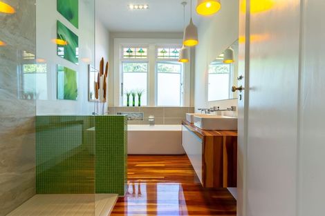 Photo of property in 114 Cliffs Road, Saint Clair, Dunedin, 9012