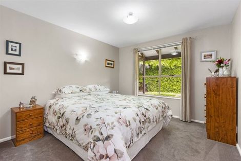 Photo of property in 8a Woodstock Place, Russley, Christchurch, 8042